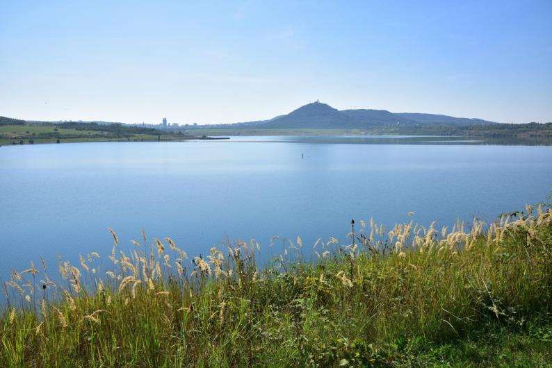Popisek: Jezero Most
